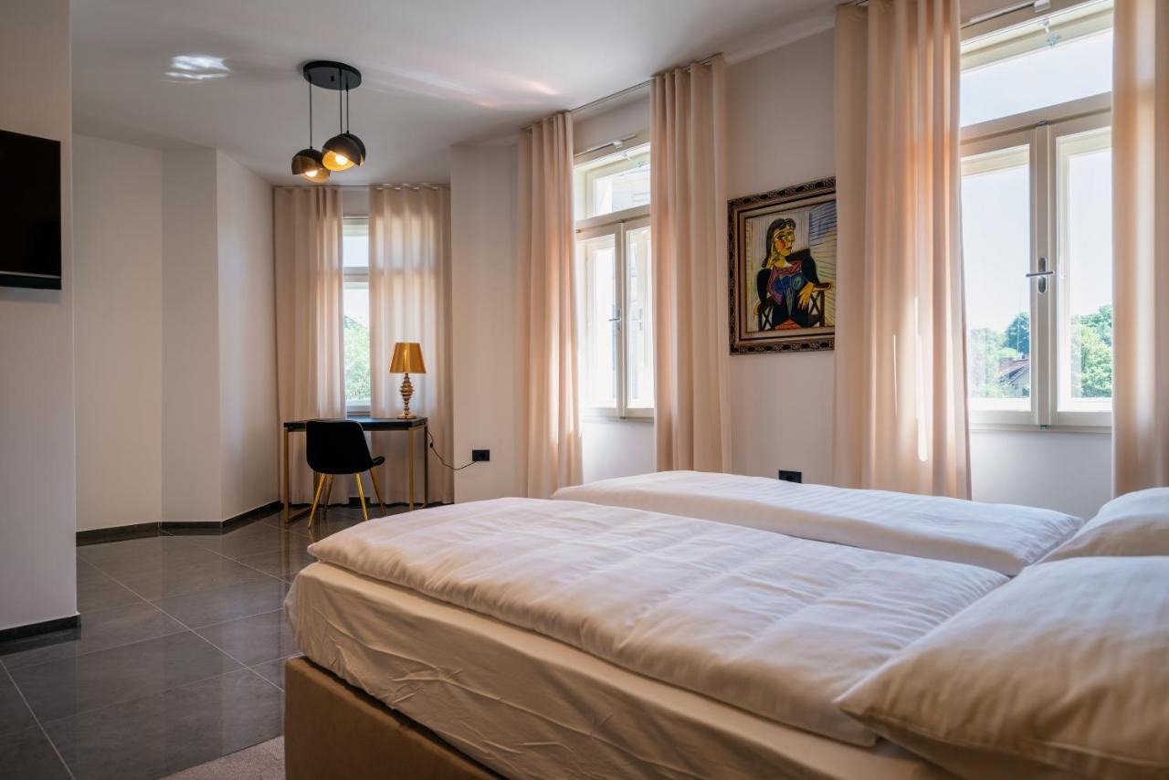 Dvorec Gregorcic Smarjeske Toplice Exterior photo