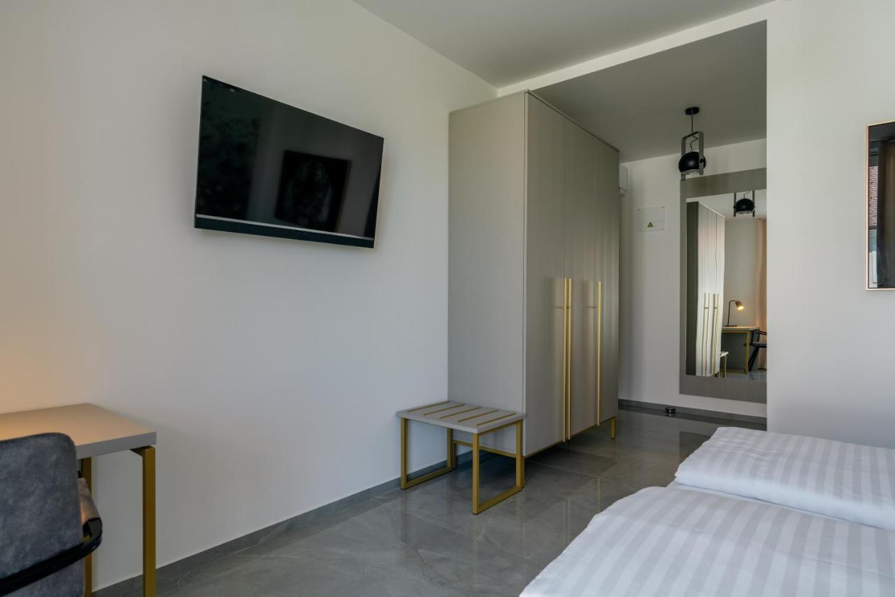 Dvorec Gregorcic Smarjeske Toplice Exterior photo